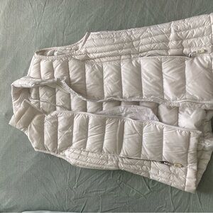 32 Degrees White Quilted Puffer Vest Sleeveless Design